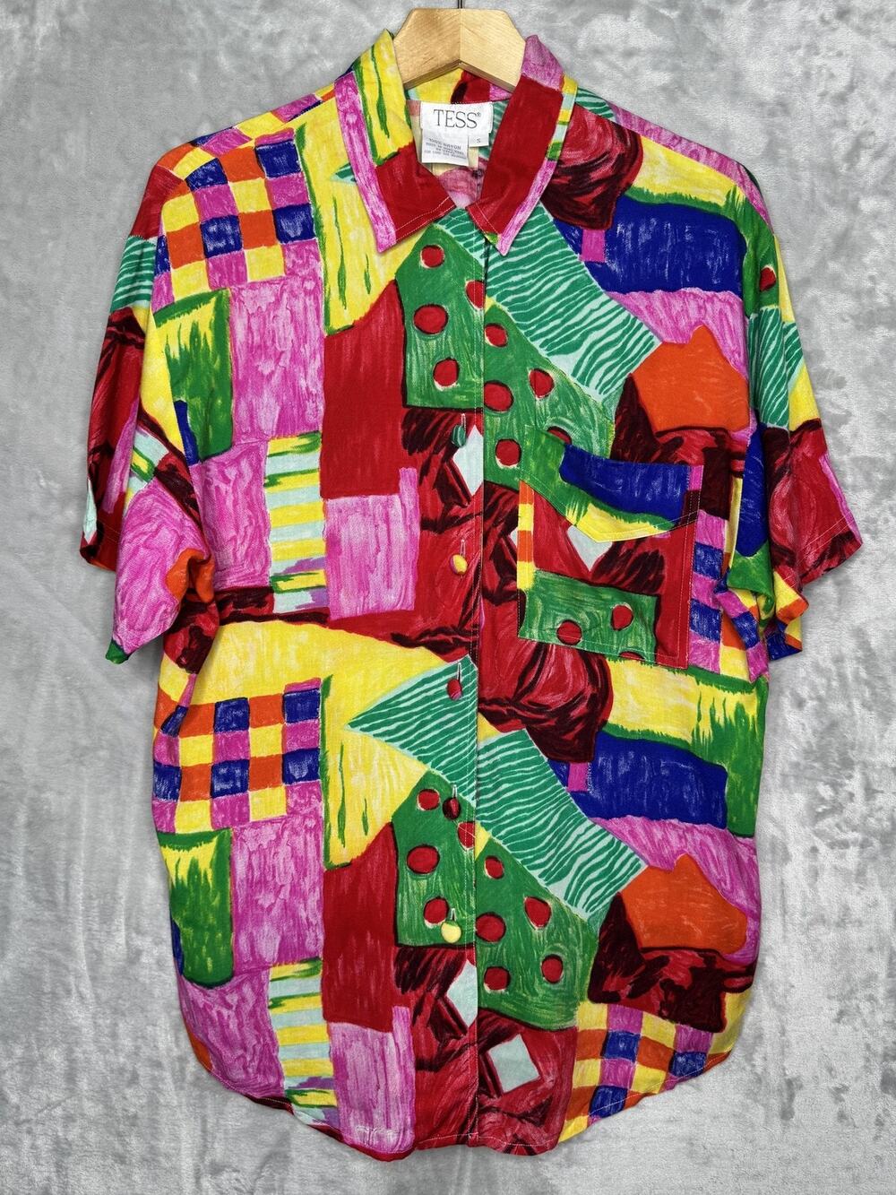 Vintage Tess Shirt Womens Small Multicolor Abstract Rayon Button Up Short Sleeve